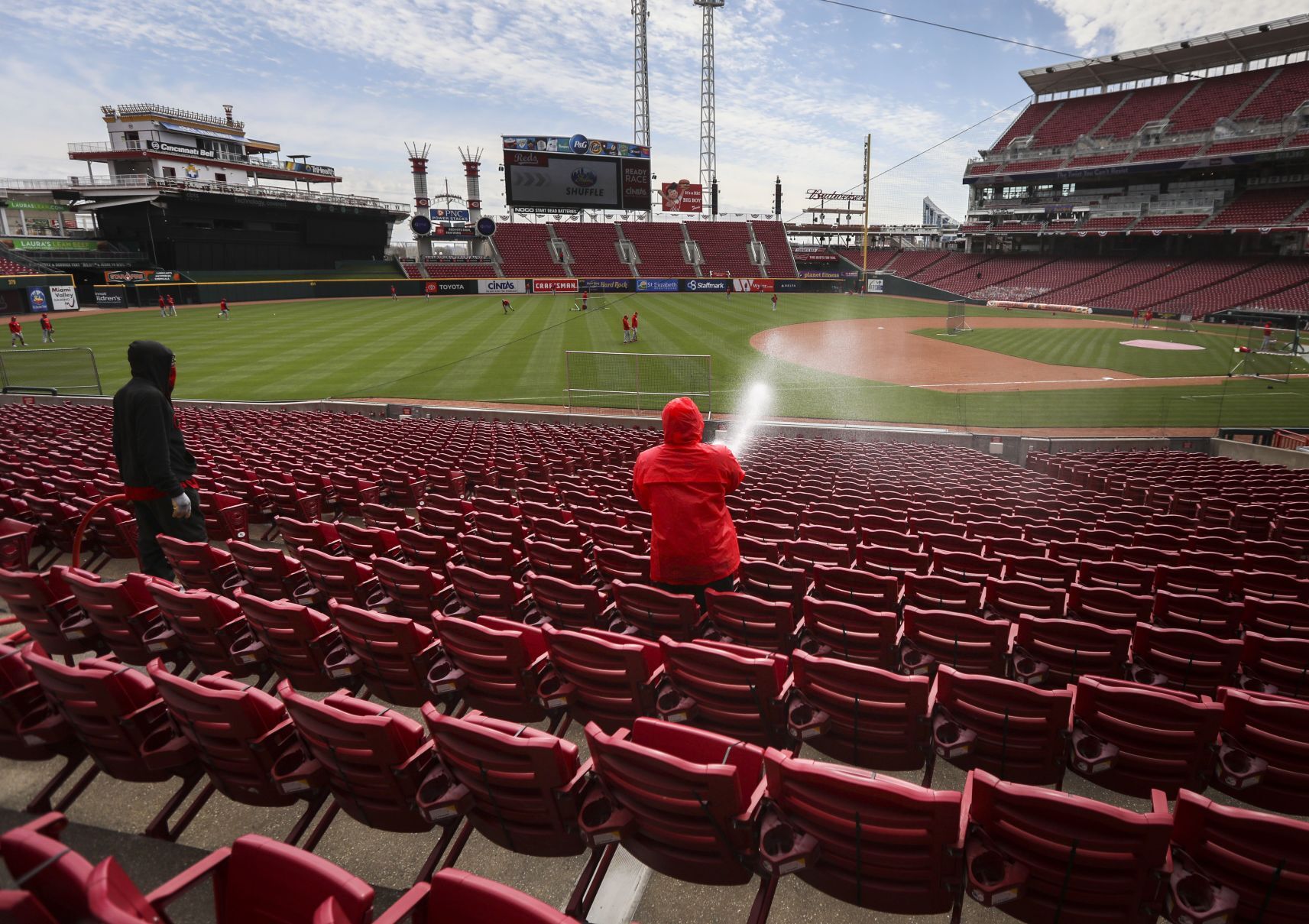 Cardinals hold a team workout ahead of opening day